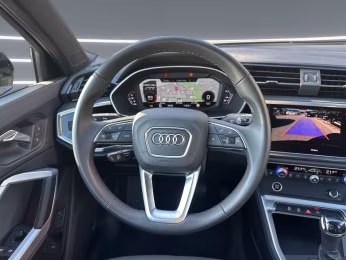 Audi Q3 40 TFSI qu S line KAMERA NAVI+ ACC PDC+ SHZ