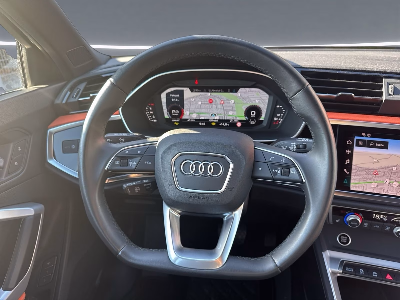 Audi Q3 Sportback 40 TFSI qu S line Kam PDC Navi+ 18"