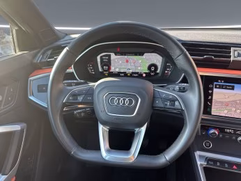 Audi Q3 Sportback 40 TFSI qu S line Kam PDC Navi+ 18"