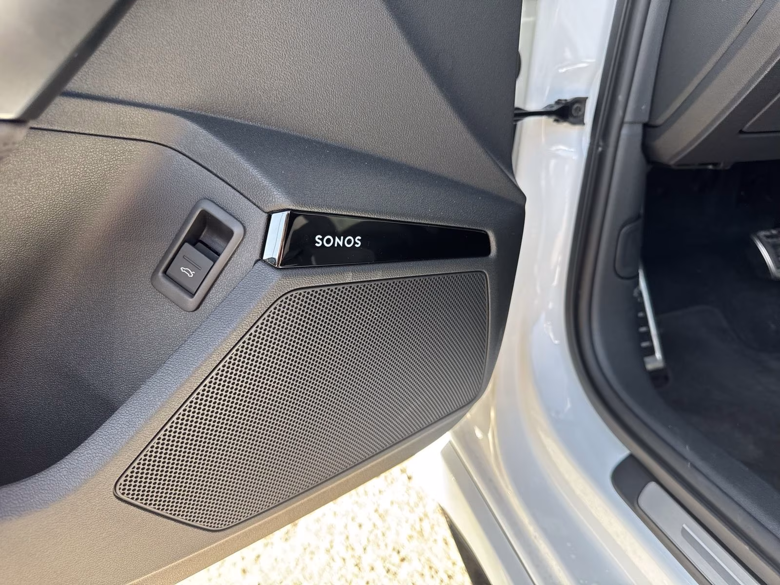 Audi RS3 Sportback RS-AGA 280km/h MATRIX SONOS ACC