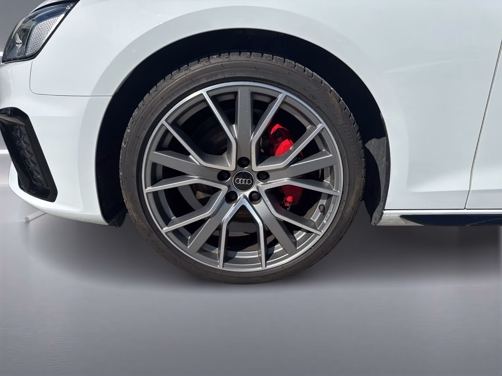Audi A4 Avant 40 TDI qu S line competition edition+