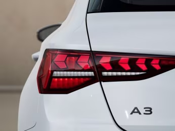 Audi A3 Sportback TDI advanced LED KAMERA HuD ACC NAV