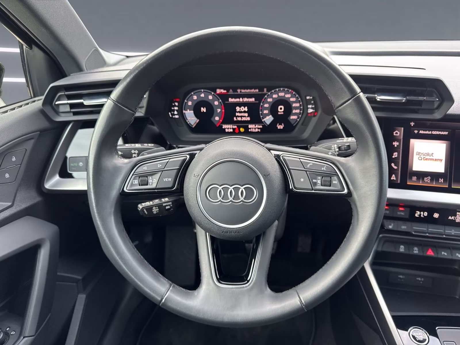 Audi A3 Sportback 30 TFSI advanced PDC+ SHZ 17"