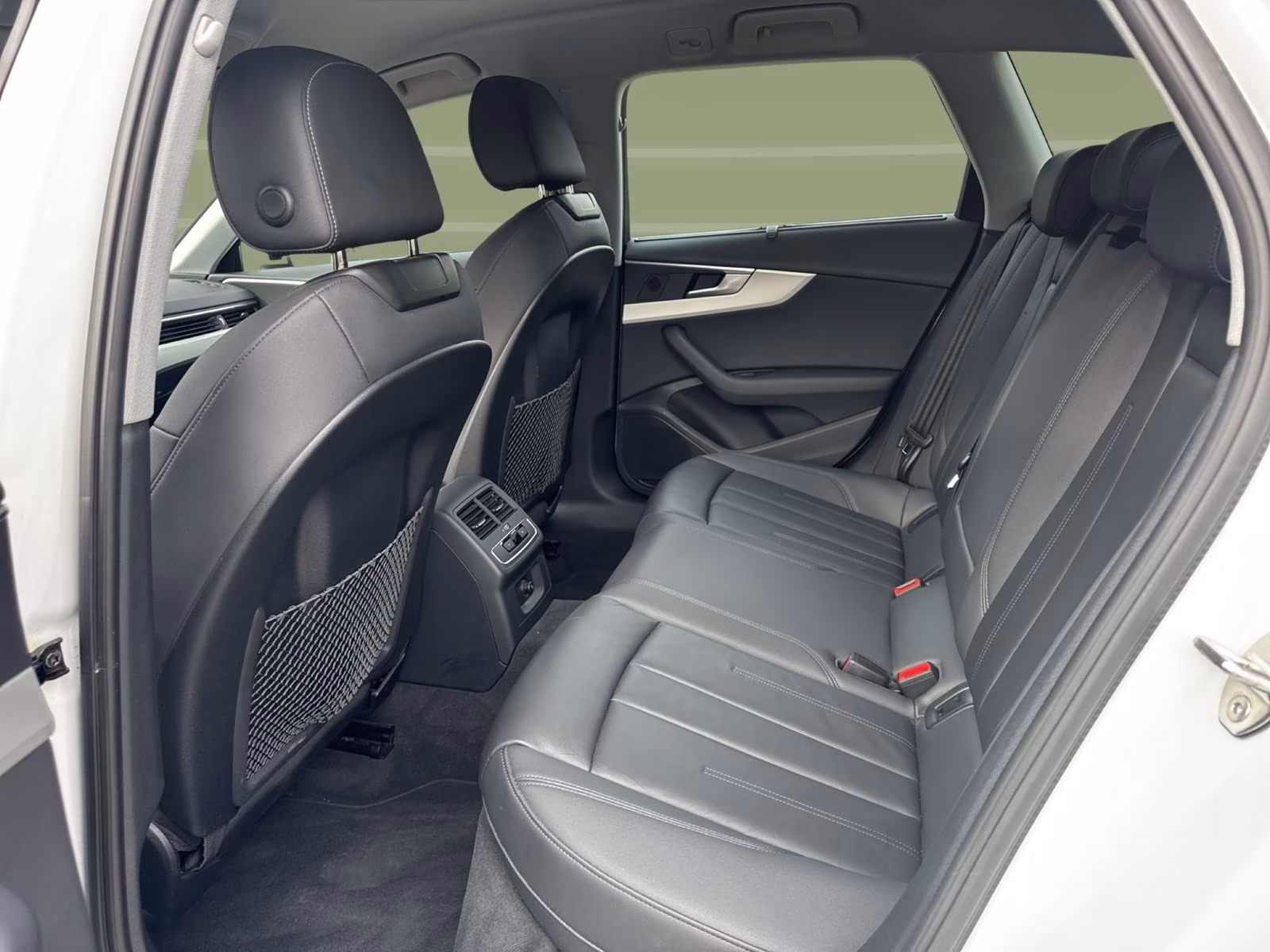 Audi A4 Avant 40 TDI advanced KAMERA ACC NAVI+ PDC+