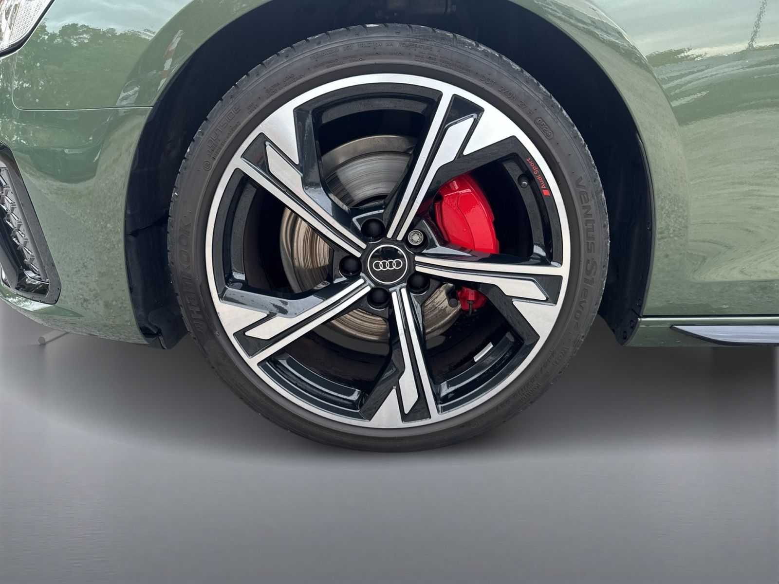 Audi A4 Avant TFSI S line competition edition+ MATRIX