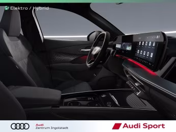 Audi Q3 e-hybrid S line Tech pro AHK