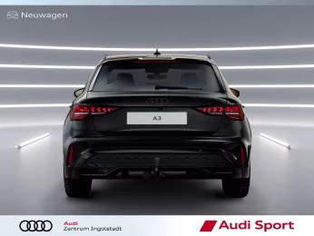 Audi A3 Sportback TFSI S line Tech+ AHK