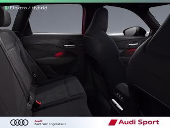 Audi Q3 e-hybrid S line Tech pro AHK