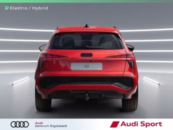 Audi Q3 e-hybrid S line Tech pro AHK