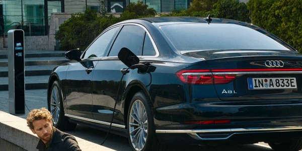 Audi A8 L TFSI e*
