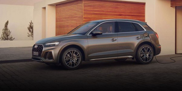 Jetzt Audi Q5 S line 55 TFSI e* für 395,-/Monat leasen!
